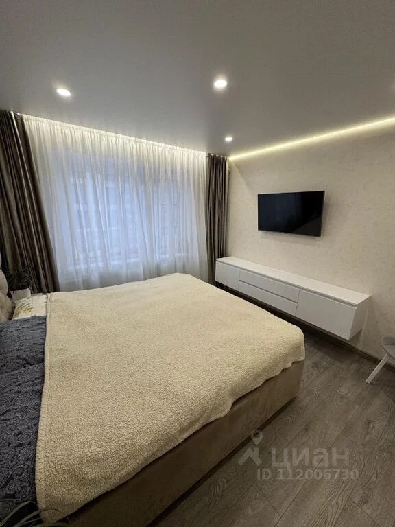 Продается 2-комнатная квартира, площадью 55.00 кв.м. Москва, Варшавское шоссе