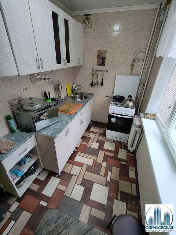 Продается 2-комнатная квартира, площадью 42.50 кв.м. Московская область, Одинцовский район, город Кубинка, городок Кубинка-10, дом 8