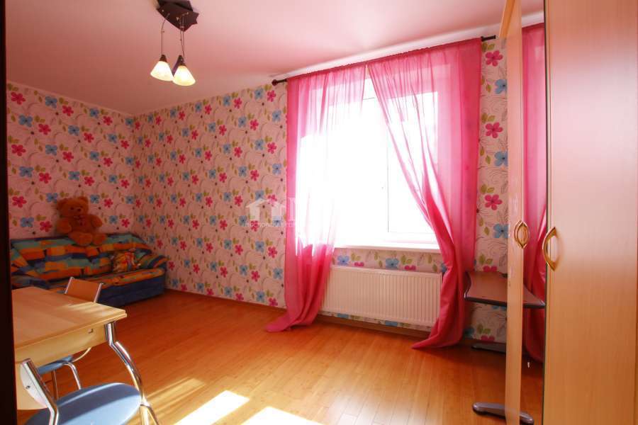 Продается дом, площадью 440.00 кв.м. Московская область, Одинцовский район, село Успенское, улица Центральная