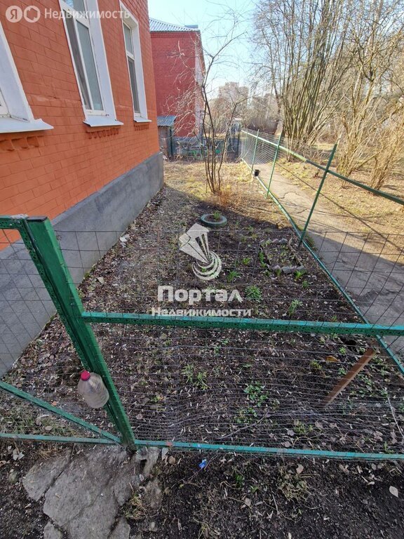 Продается 1-комнатная квартира, площадью 32.00 кв.м. Московская область, Серпухов городской округ, город Серпухов, улица Возрождения, дом 19