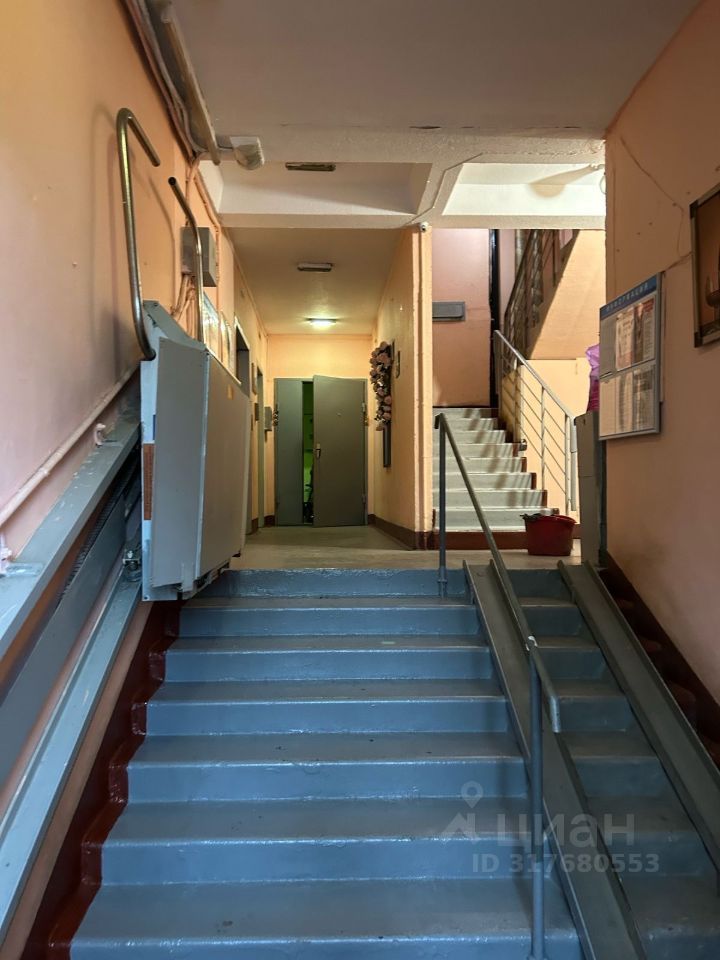 Продается 1-комнатная квартира, площадью 37.90 кв.м. Москва, проезд Востряковский, дом 5к3