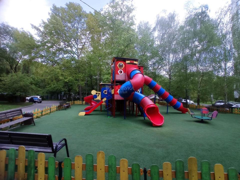 Продается 1-комнатная квартира, площадью 35.00 кв.м. Москва, улица Бехтерева, дом 49к2