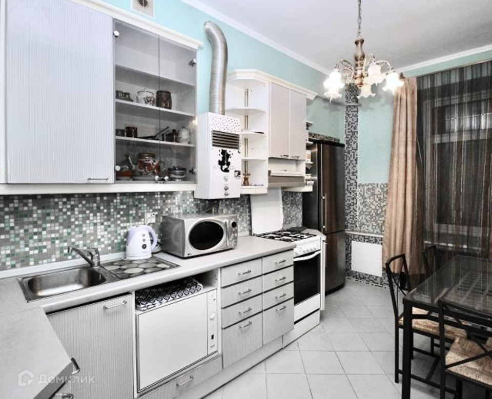 Продается 4-комнатная квартира, площадью 122.00 кв.м. Москва, переулок Козихинский Большой, дом 8