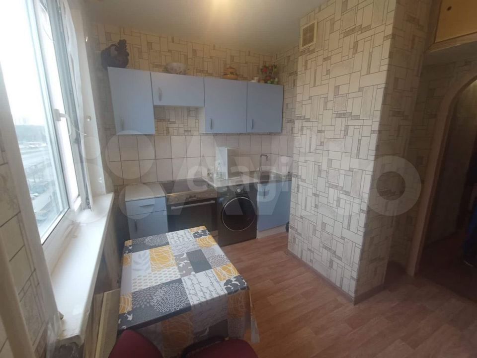 Продается 1-комнатная квартира, площадью 38.00 кв.м. Москва, Боровское шоссе, дом 46