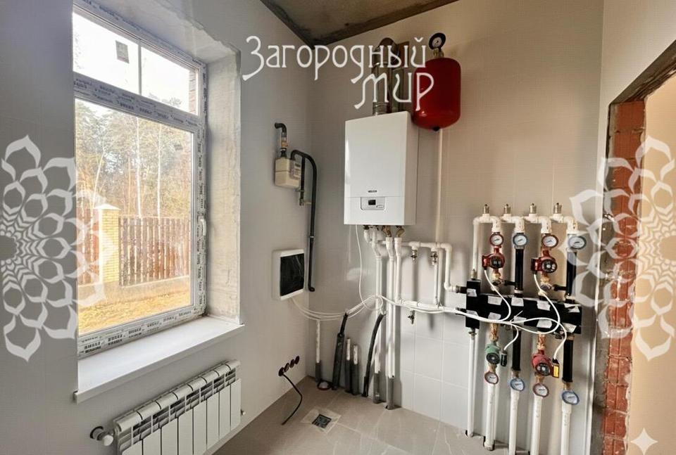 Продается дом, площадью 253.00 кв.м. Московская область, Красногорск городской округ, деревня Желябино