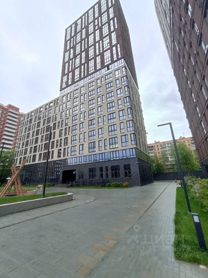 Продается 1-комнатная квартира, площадью 38.10 кв.м. Москва, улица Лермонтовская, дом 1