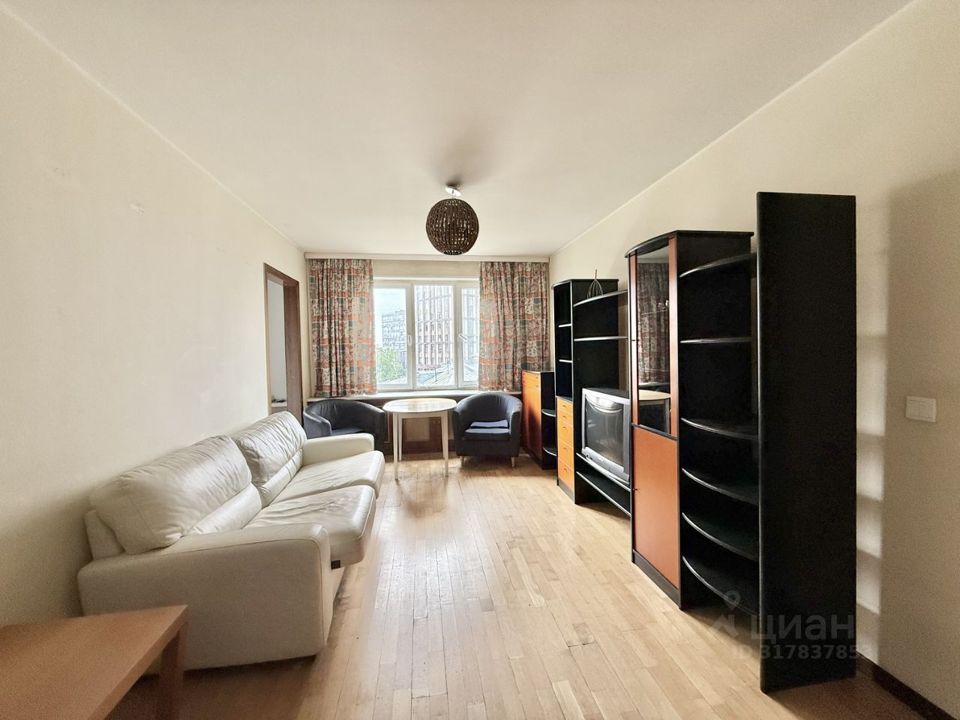 Продается 2-комнатная квартира, площадью 49.10 кв.м. Москва, улица Пресненский Вал, дом 40