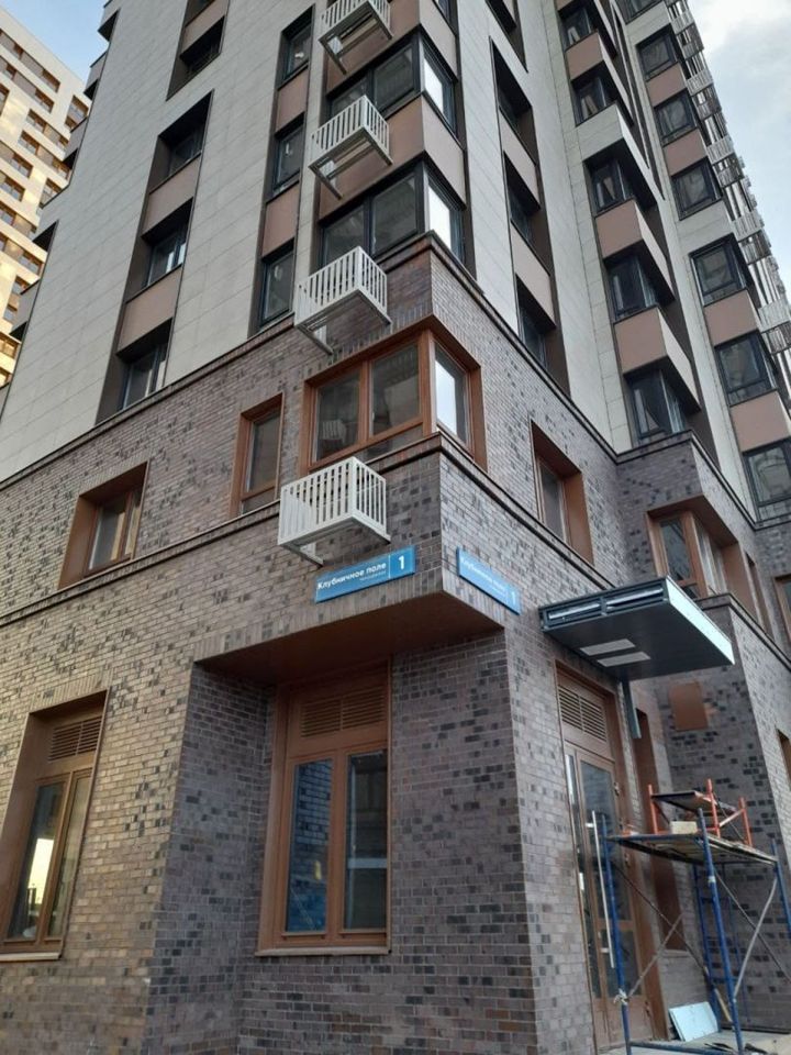 Продается 1-комнатная квартира, площадью 35.60 кв.м. Московская область, Одинцовский район, деревня Раздоры, микрорайон Клубничное поле, дом 1