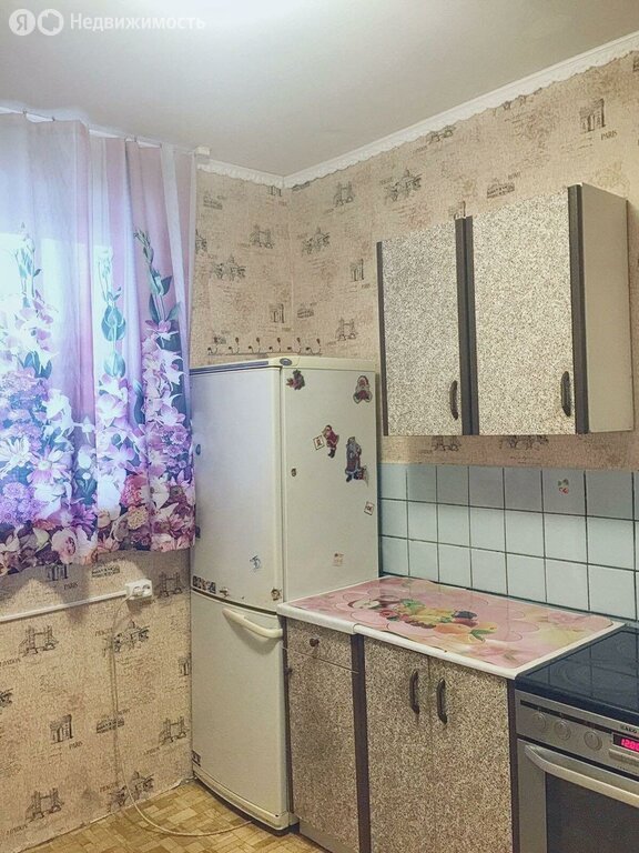 Продается 1-комнатная квартира, площадью 40.00 кв.м. Москва, улица Челябинская, дом 24к1