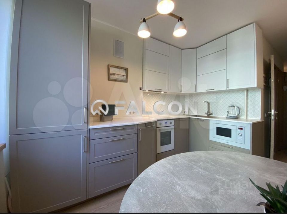 Продается 2-комнатная квартира, площадью 43.00 кв.м. Москва, улица Пресненский Вал, дом 26