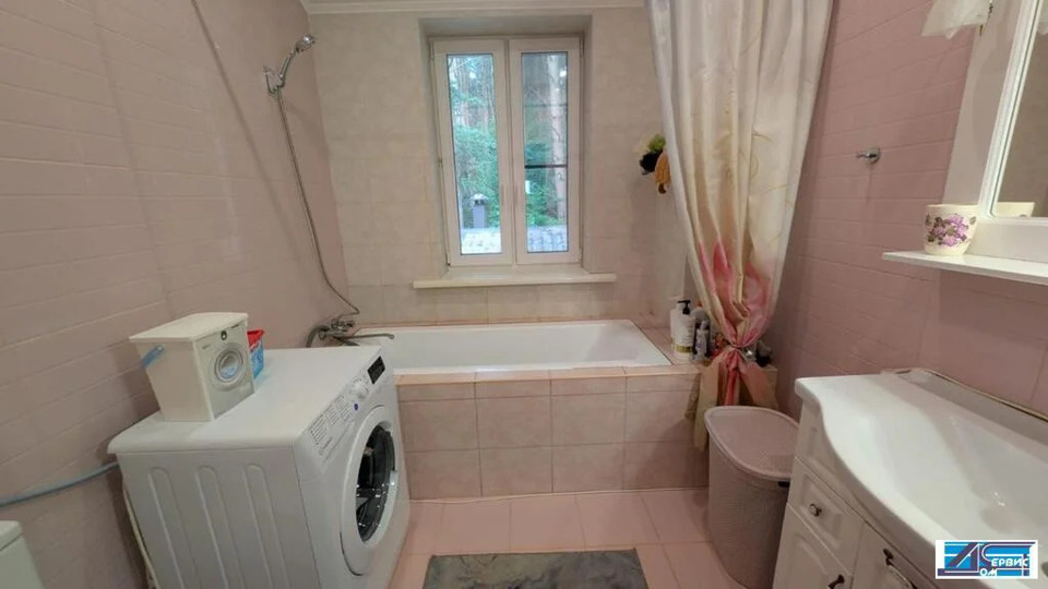 Продается дом, площадью 143.80 кв.м. Московская область, Одинцовский район, рабочий поселок Большие Вязёмы, улица Институт