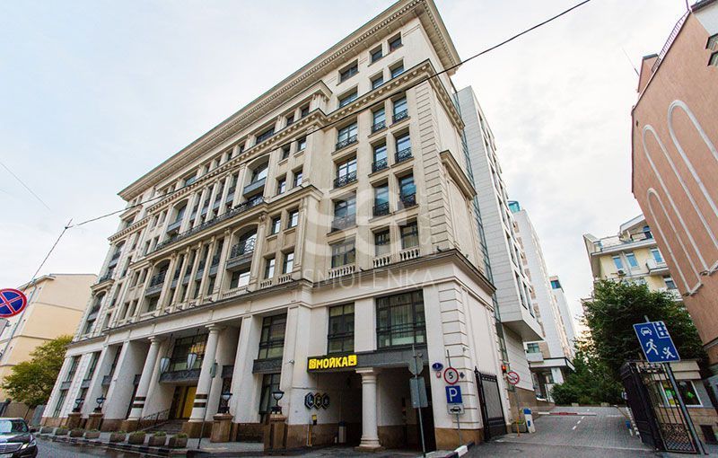Продается 6-комнатная квартира, площадью 314.80 кв.м. Москва, переулок Казарменный, дом 3