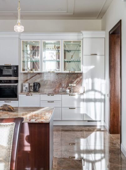 Продается 4-комнатная квартира, площадью 187.00 кв.м. Москва, переулок Козихинский Большой