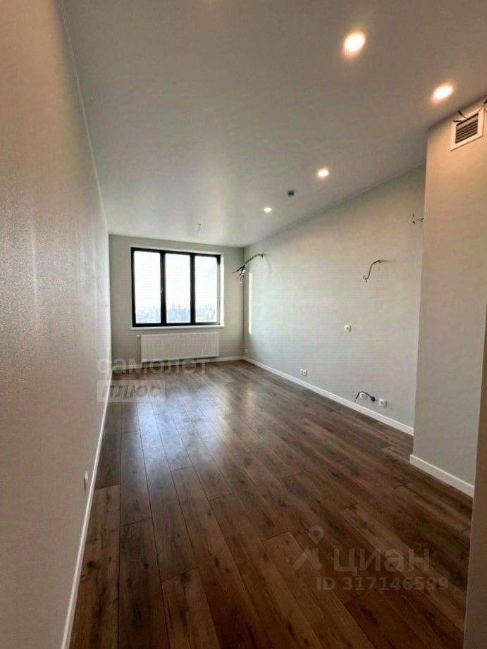 Продается 1-комнатная квартира, площадью 25.60 кв.м. Москва, проезд Серебрякова, дом 11к2