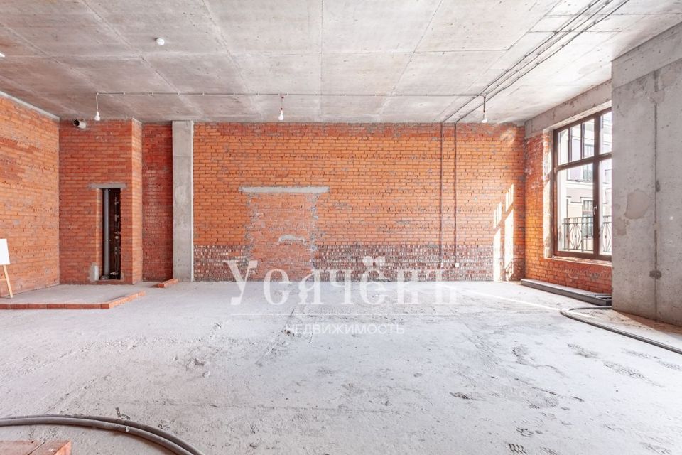 Продается 5-комнатная квартира, площадью 204.40 кв.м. Москва, улица Поварская, дом 8/1к1