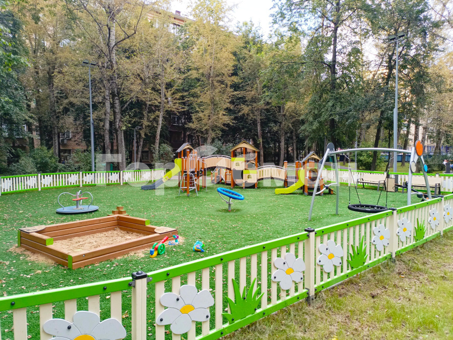 Продается 2-комнатная квартира, площадью 52.30 кв.м. Москва, улица Строителей, дом 5к1