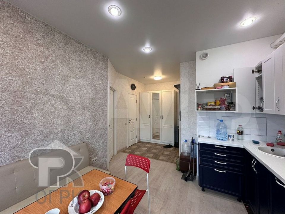 Продается 1-комнатная квартира, площадью 31.60 кв.м. Московская область, Ленинский район, деревня Сапроново, микрорайон Купелинка, квартал Центральный, дом 1