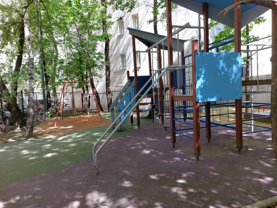 Продается 2-комнатная квартира, площадью 54.00 кв.м. Москва, переулок Орликов, дом 6