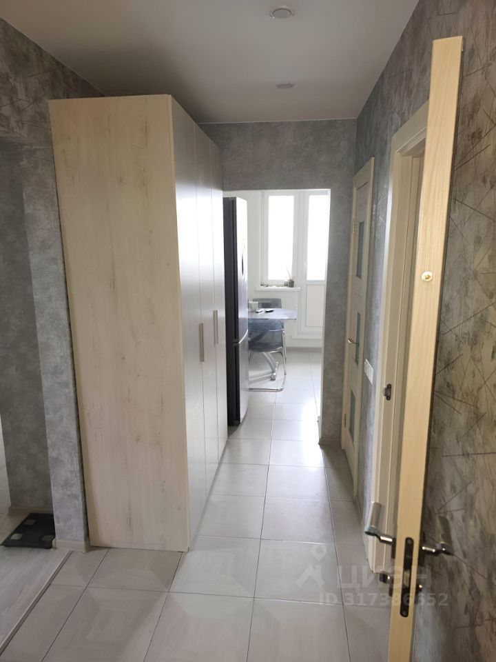 Продается 3-комнатная квартира, площадью 80.70 кв.м. Москва, улица Василия Петушкова, дом 19