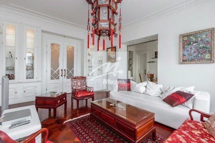 Продается 3-комнатная квартира, площадью 100.00 кв.м. Москва, набережная Котельническая, дом 1/15квк