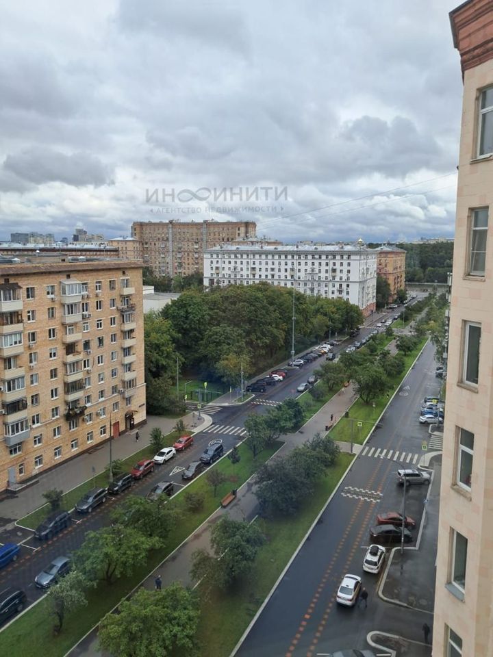 Продается 3-комнатная квартира, площадью 102.40 кв.м. Москва, улица Фрунзенская 3-я, дом 9