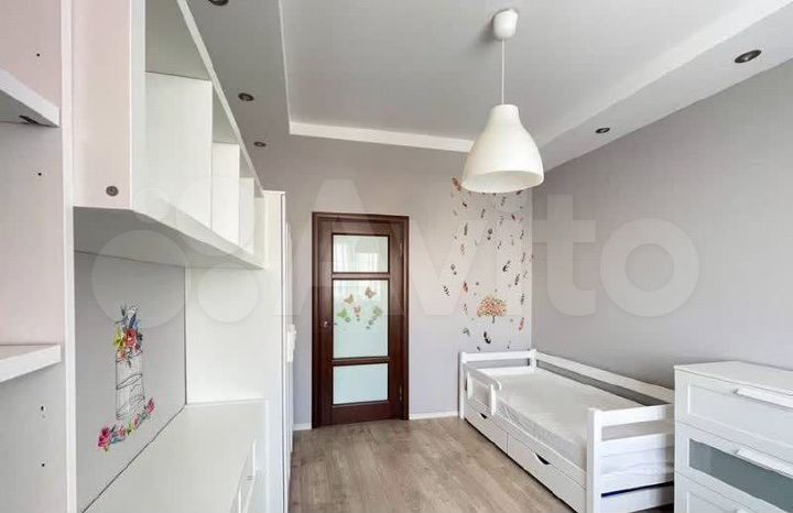 Продается 3-комнатная квартира, площадью 90.00 кв.м. Москва, улица Сосинская