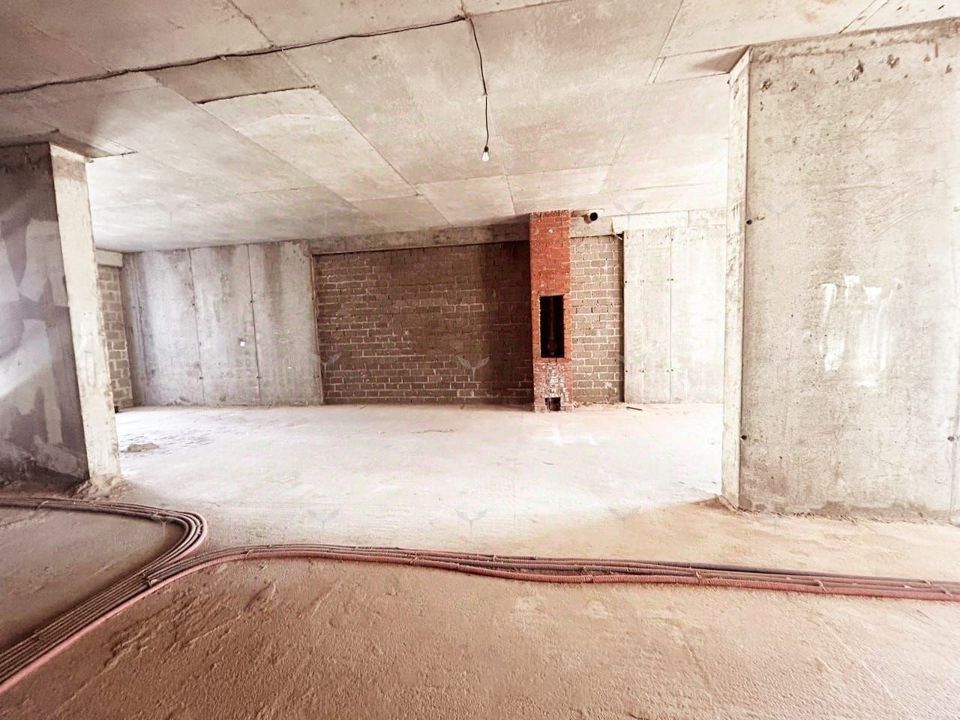 Продается 4-комнатная квартира, площадью 155.60 кв.м. Москва, переулок Казарменный, дом 3