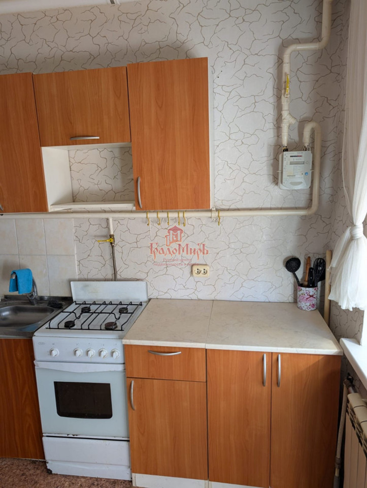 Продается 1-комнатная квартира, площадью 38.40 кв.м. Московская область, Наро-Фоминский городской округ, город Апрелевка, переулок Цветочный переулок Улица, дом 15