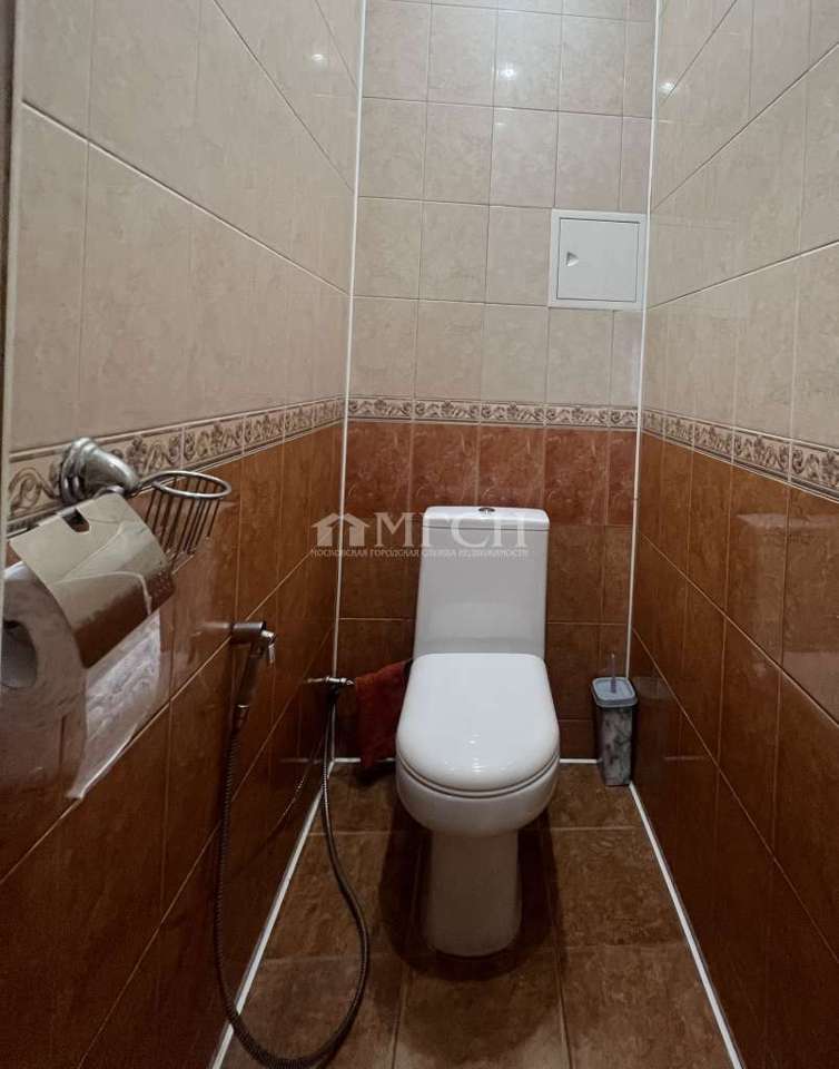 Продается 2-комнатная квартира, площадью 61.40 кв.м. Московская область, Лосино-Петровский городской округ, поселок Свердловский, улица Михаила Марченко, дом 4