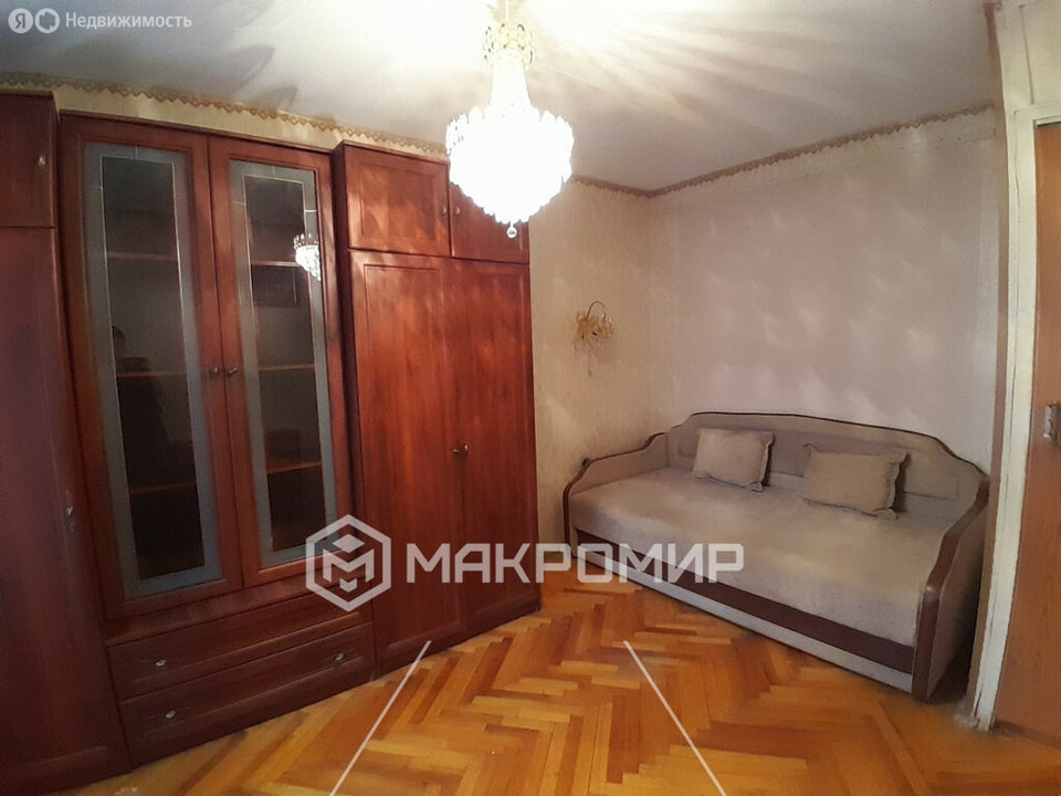 Продается 1-комнатная квартира, площадью 27.50 кв.м. Москва, улица Нежинская, дом 13