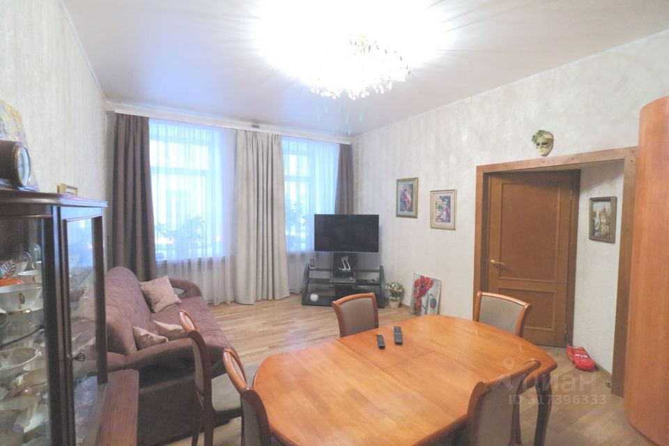 Продается 4-комнатная квартира, площадью 87.80 кв.м. Москва, переулок Трехпрудный, дом 11/13с2