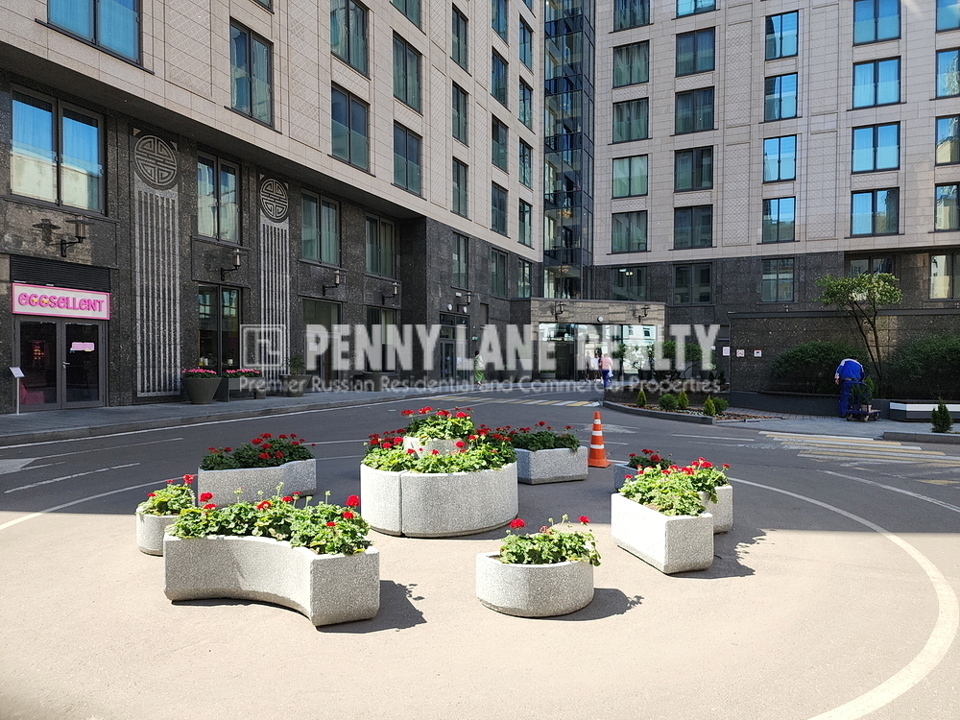 Продается 2-комнатная квартира, площадью 61.00 кв.м. Москва, улица Большая Садовая