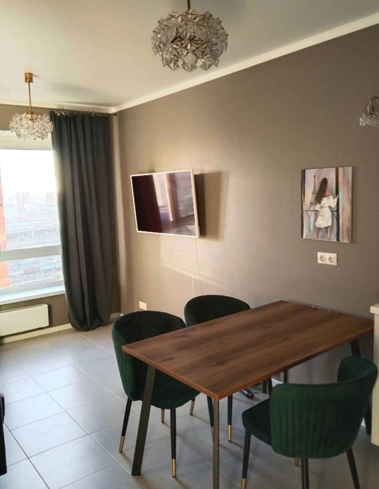 Продается 1-комнатная квартира, площадью 41.80 кв.м. Москва, проезд Ильменский