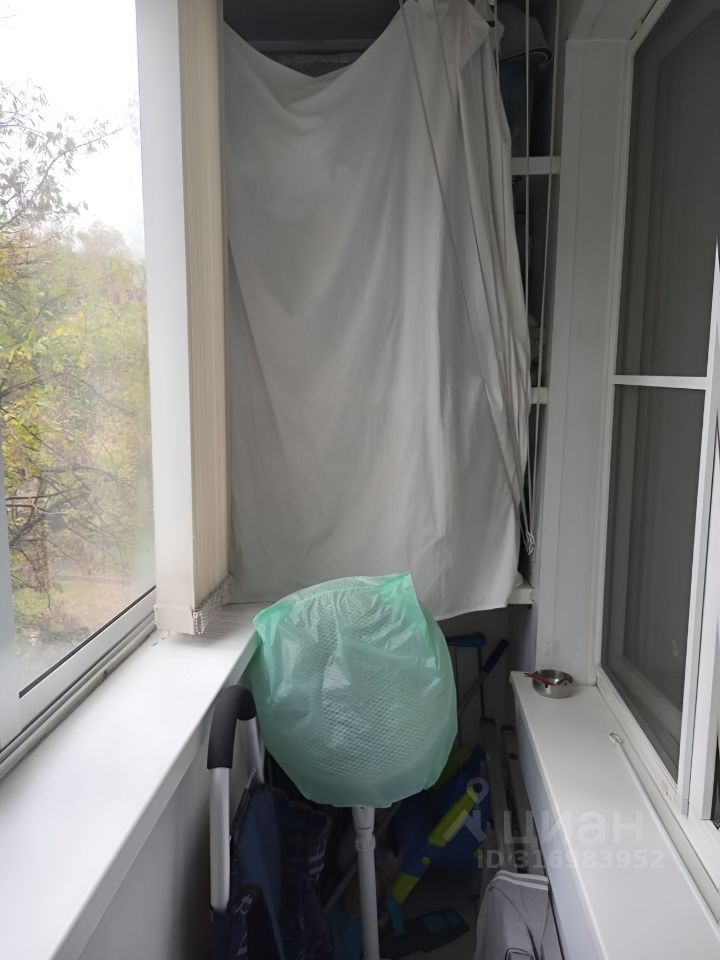 Продается 2-комнатная квартира, площадью 43.00 кв.м. Москва, Аминьевское шоссе, дом 12