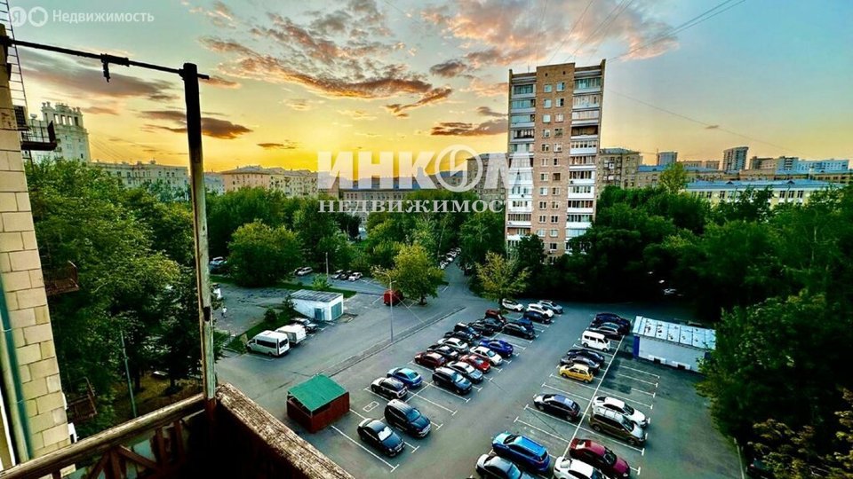 Продается 4-комнатная квартира, площадью 107.90 кв.м. Москва, улица Космонавта Волкова, дом 5к1
