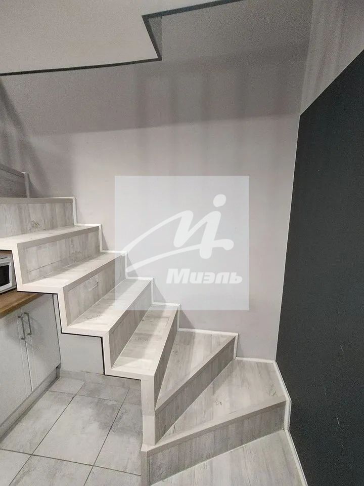 Продается 1-комнатная квартира, площадью 16.00 кв.м. Москва, Варшавское шоссе