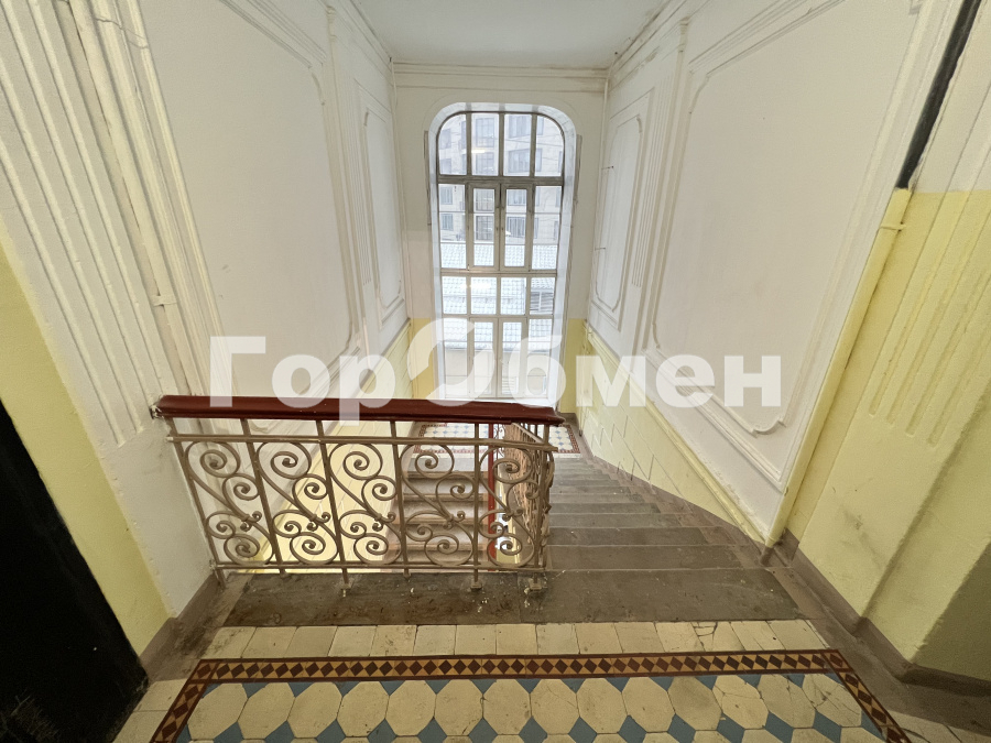 Продается 5-комнатная квартира, площадью 95.20 кв.м. Москва, Цветной бульвар, дом 21стр6