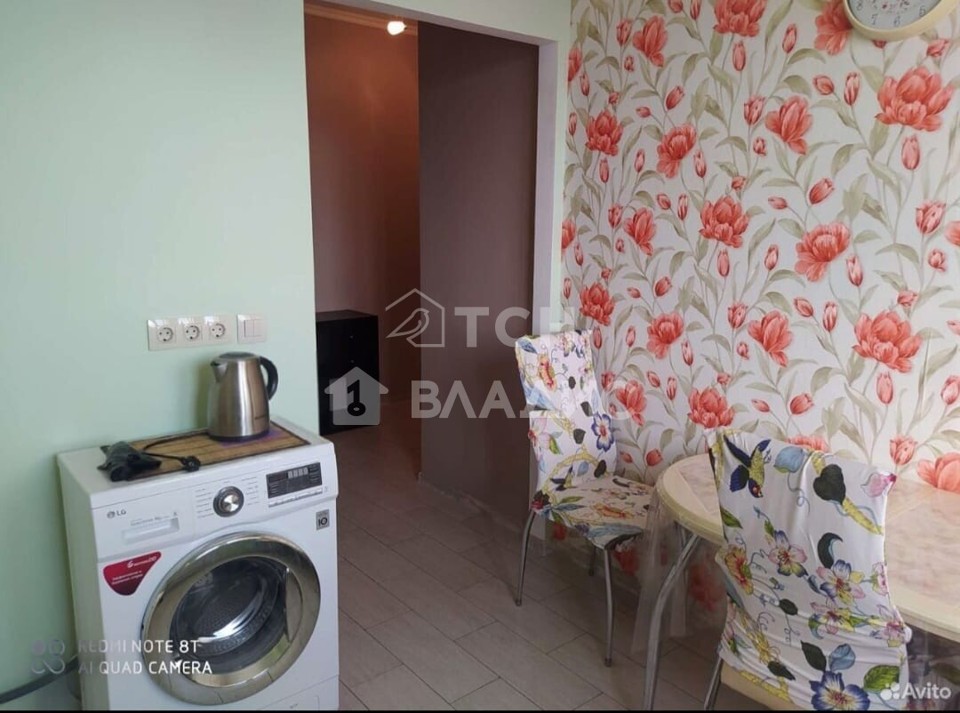 Продается 1-комнатная квартира, площадью 38.40 кв.м. Московская область, Пушкинский район, дачный поселок Зеленоградский, улица Зеленый Город, дом 4