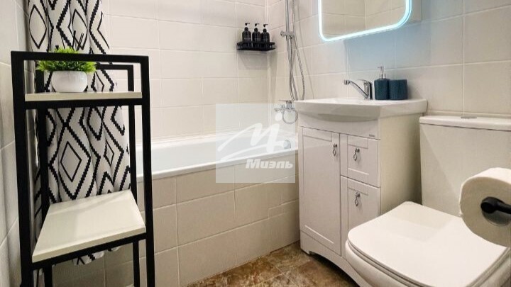 Продается 2-комнатная квартира, площадью 43.00 кв.м. Москва, улица Бурденко, дом 11ас2