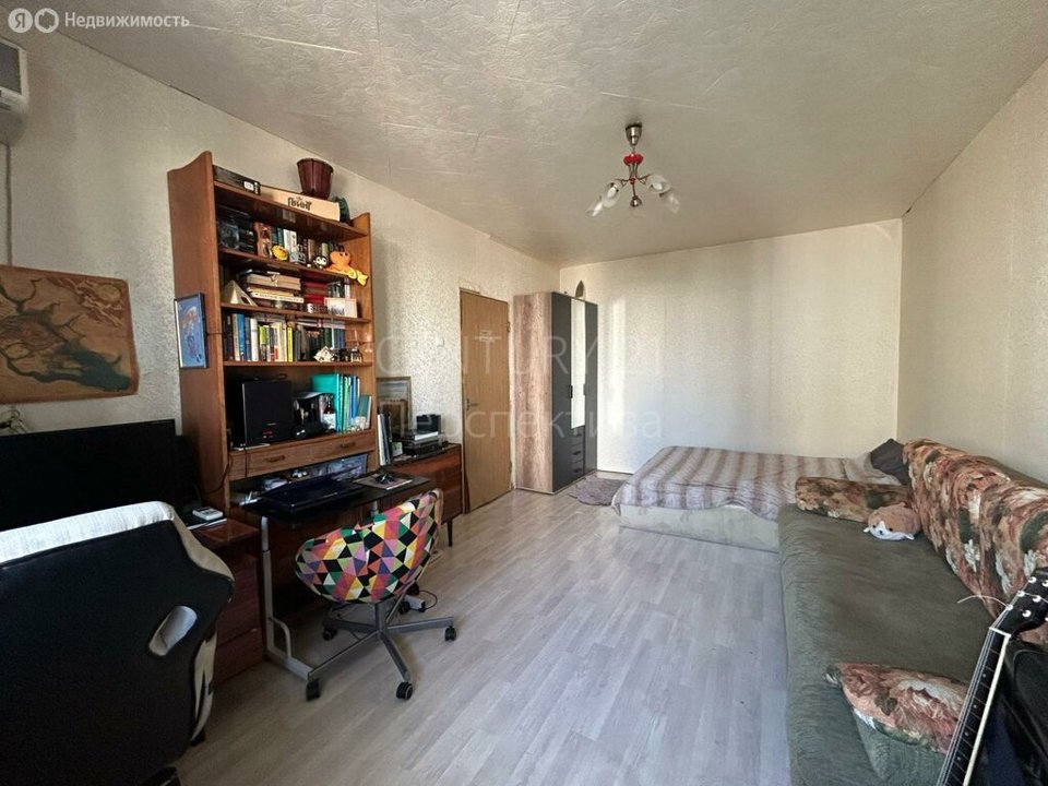 Продается 1-комнатная квартира, площадью 38.20 кв.м. Москва, улица Новомарьинская, дом 13