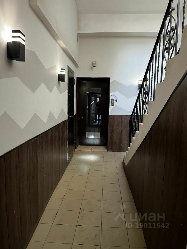 Продается 3-комнатная квартира, площадью 100.00 кв.м. Москва, проезд Электролитный