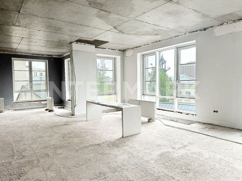 Продается 4-комнатная квартира, площадью 233.00 кв.м. Москва, переулок Зачатьевский 1-й, дом 5