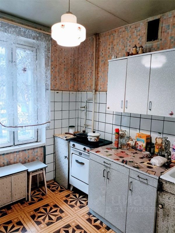 Продается 2-комнатная квартира, площадью 37.80 кв.м. Москва, улица Люблинская, дом 5к6