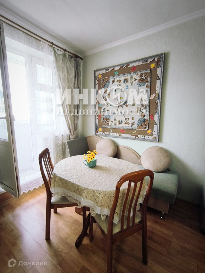 Продается 1-комнатная квартира, площадью 38.00 кв.м. Москва, Пятницкое шоссе, дом 12к2