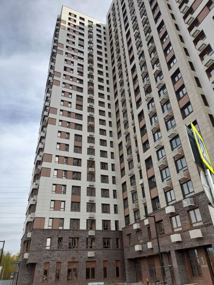 Продается 1-комнатная квартира, площадью 35.60 кв.м. Московская область, Одинцовский район, деревня Раздоры, микрорайон Клубничное поле, дом 1