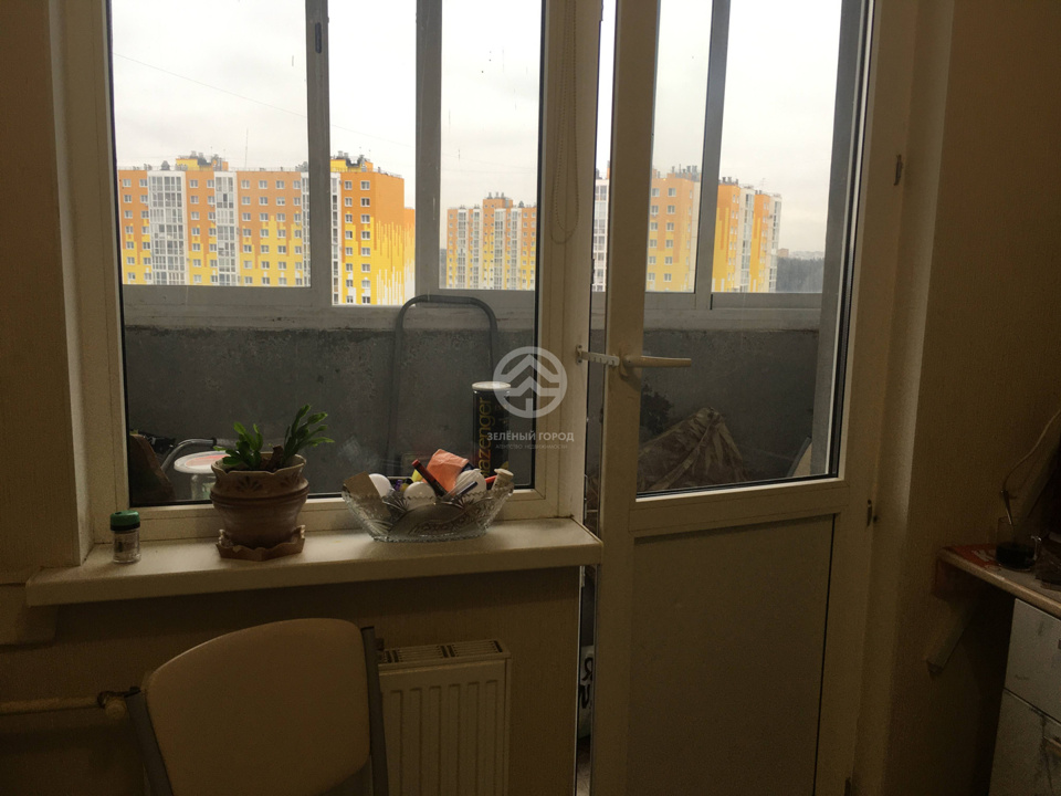 Продается 1-комнатная квартира, площадью 36.00 кв.м. Московская область, Солнечногорский район, поселок городского типа Голубое, Парковый бульвар, дом 5