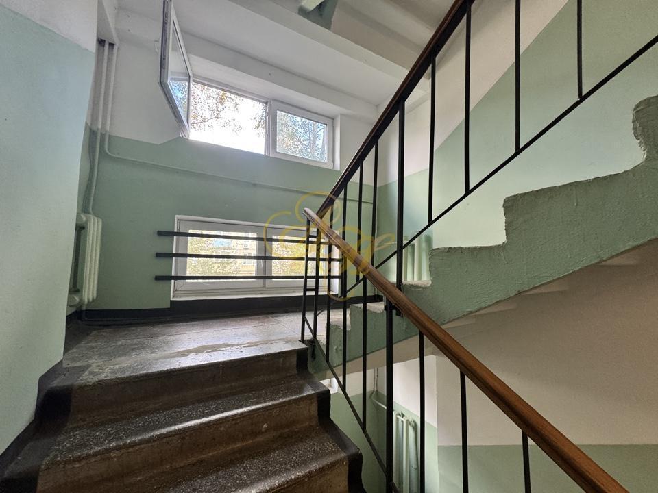 Продается 1-комнатная квартира, площадью 27.60 кв.м. Московская область, Клин городской округ, поселок Нарынка, улица Королева, дом 8