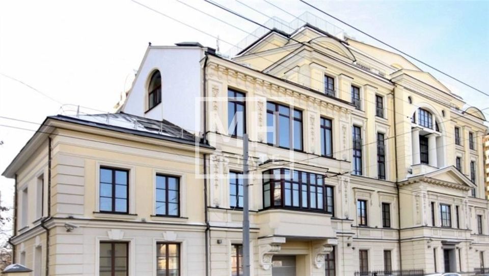 Продается 6-комнатная квартира, площадью 630.00 кв.м. Москва, улица Большая Никитская, дом 45