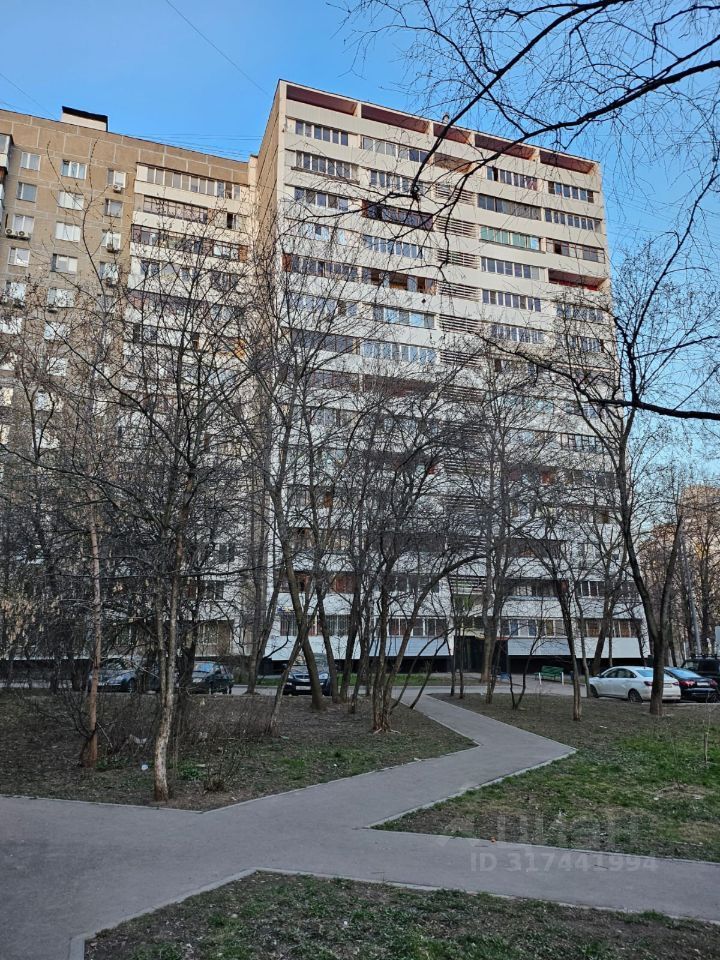 Продается 2-комнатная квартира, площадью 38.00 кв.м. Москва, улица Челябинская, дом 10к2