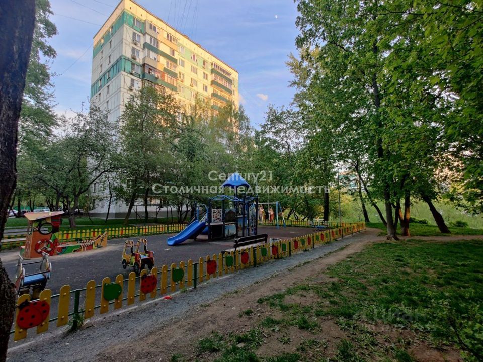 Продается 1-комнатная квартира, площадью 33.40 кв.м. Москва, улица Бехтерева, дом 37к1